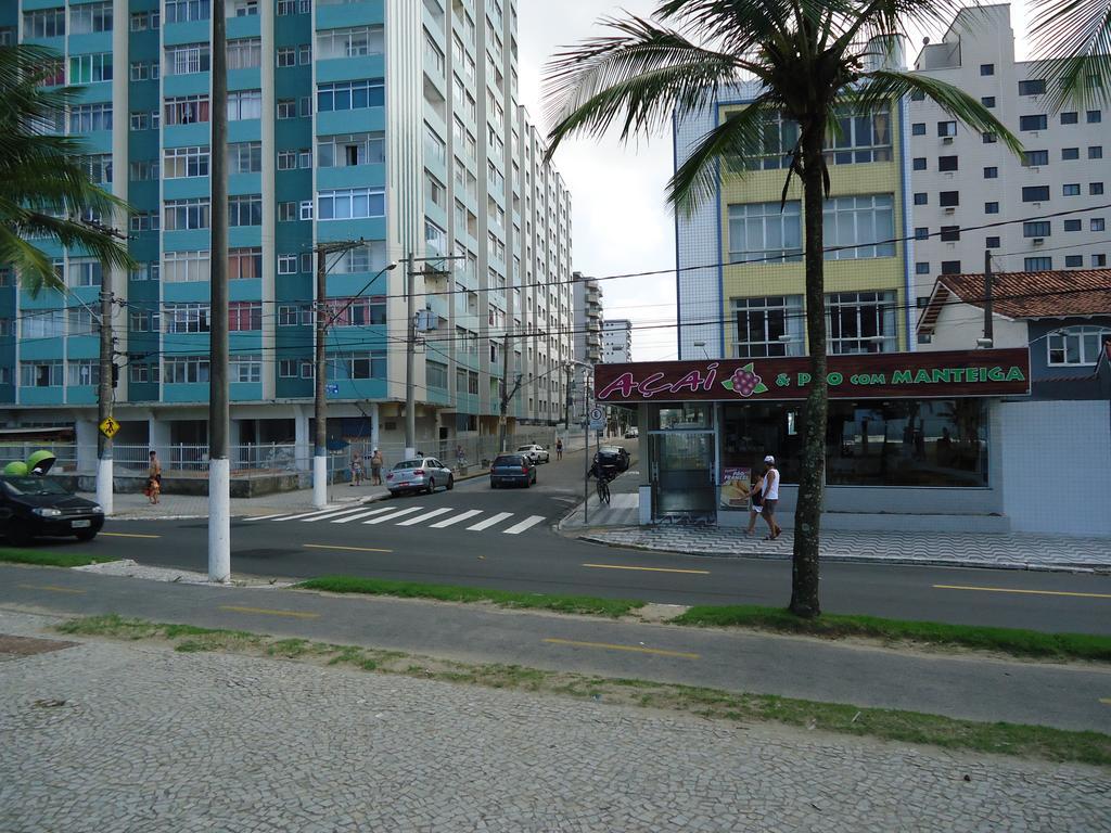 Apto Residencial Fernanda - Praia Guilhermina - Com Wi-Fi Praia Grande  Exterior foto